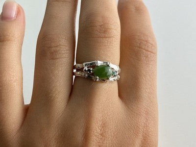 925 Sterling Silver Nephrite ( Jade ) & Emeralds Ring Size 8