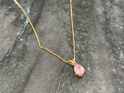 14 K Yellow Gold Morganite Chain With Pendant