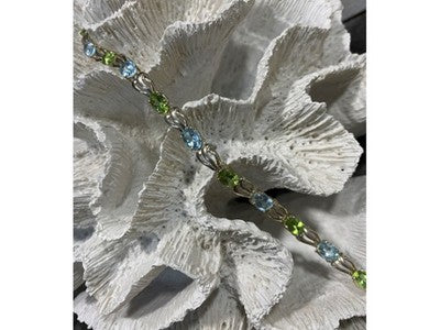 925 Sterling Silver Topaz & Peridot Bracelet Size 7.5 IN