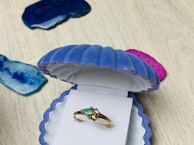 10K Yellow Gold Emerald & Diamonds Ring Size 6.75