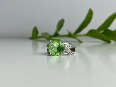 925 Sterling Silver CZ Ring Size 7