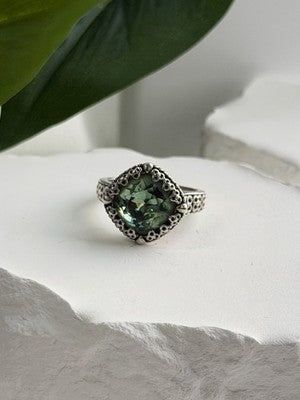 925 Sterling Silver Cushion-Cut Green Peridot Ring Size 5.5