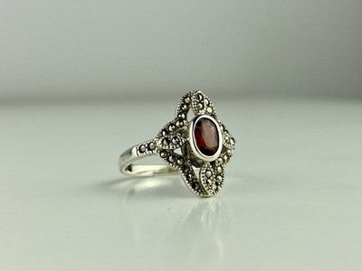 925 Sterling Silver Almandine & Marcasites Ring Size 7