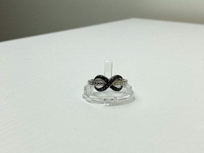 925 White & Blackened Sterling Silver Ring Size 7