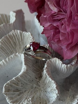 925 Sterling Silver Pink Sapphire Heart Ring Size 10