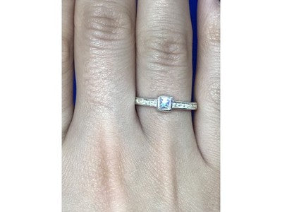 925 Sterling Silver CZ Ring Size 7