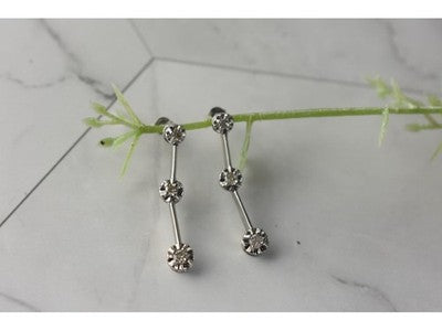 10K White Gold Diamonds Stud Earrings