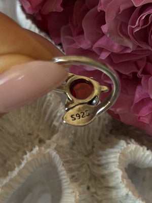 925 Sterling Silver Fox & Snake Red Glass Cabochon Ring Size 9 Sizable