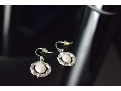 925 Sterling Silver Pearl "Shell" Earrings