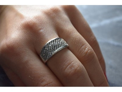 925 Sterling Silver CZ Ring Size 8
