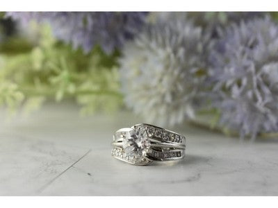 925 Sterling Silver CZ Ring Size 7