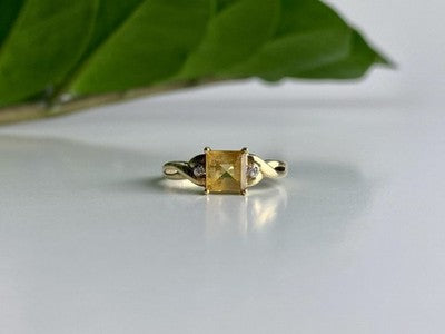 10K Yellow Gold Tourmaline & Diamonds Ring Size 8
