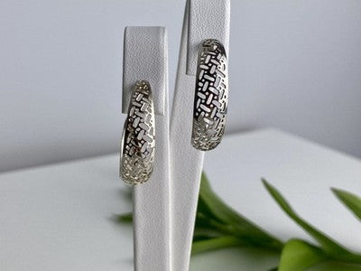 Classic Openwork Stud Earrings
