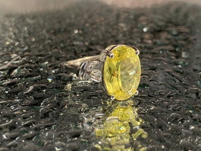 925 Sterling Silver CZ Ring Size 6.5