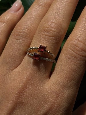 Modern Adjustable 14K Yellow Gold Garnet & Diamond Ring