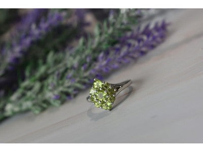 925 Sterling Silver Peridot Ring Size 8
