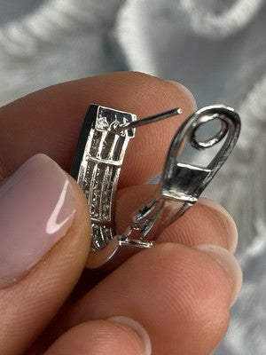 Classy 14K White Gold Diamond 1 Carat Earrings Length 0.83 Inch