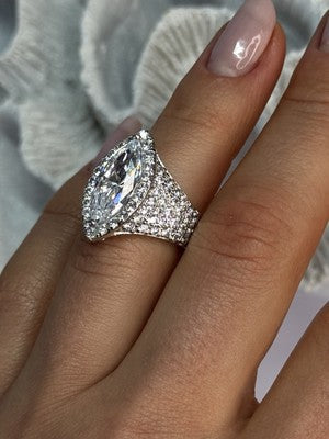 Shiny 925 Sterling Silver CZ Ring Size 6