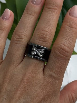 Vintage 925 Sterling Silver Black Enamel & Cz Ring Size 9