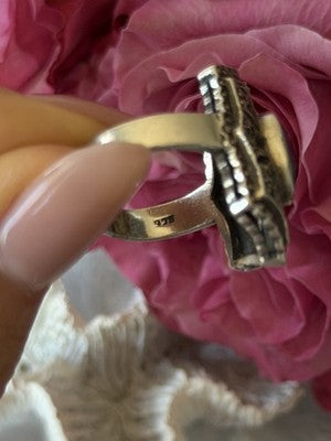 Vintage 925 Sterling Silver Amethyst & Marcasite Ring Size 8