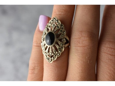 925 Sterling Silver Black Tourmaline & Marcasites Ring Size 6