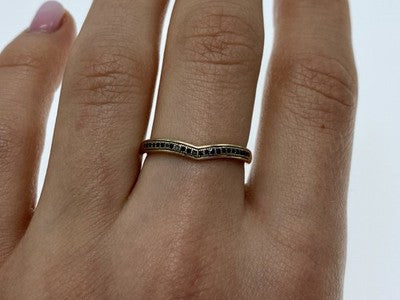 10K Yellow Gold Black Diamonds Ring Size 8