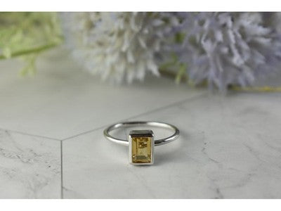 925 Sterling Silver Citrine Ring Size 7.5