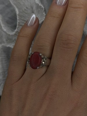 Vintage 925 Sterling Silver Red Jade & Marcasite Ring Size 6.5