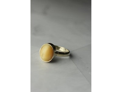 925 Sterling Silver Amber Ring Size 8.5