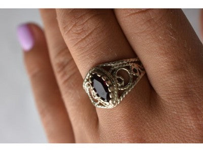 925 Sterling Silver Almandine Openwork Ring Size 10.25