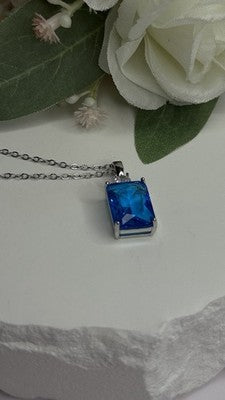 925 Sterling Silver Blue Shiny Cz Necklace Length 16/18 in