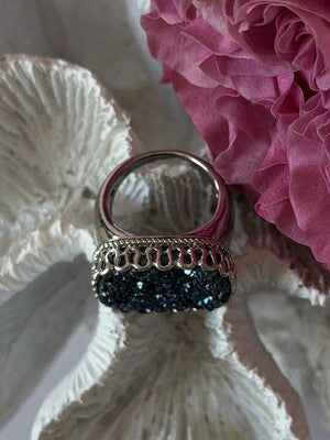 Beautiful 925 Sterling Silver Marcasite Ring Size 5