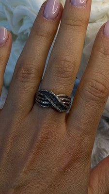 Elegant 925 Sterling Silver Infinity Tiny Diamonds Ring Size 8