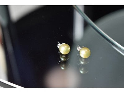 925 Sterling Silver Green Pearls Stud Earrings