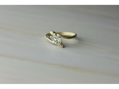 925 Sterling Silver Blue Spinel & CZ Ring Size 9