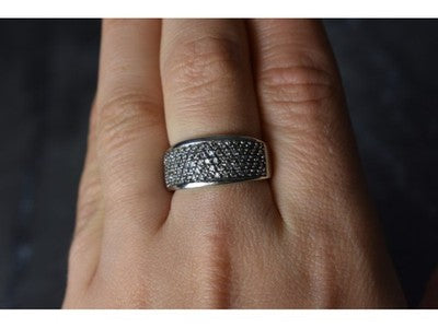 925 Sterling Silver CZ Ring Size 8