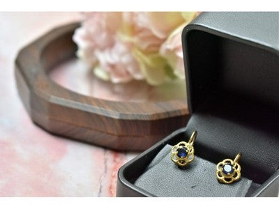 18K Yellow Gold Blue Spinel "Flowers" Earrings Italy