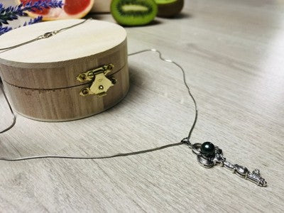 925 Sterling Silver Pearl & CZ "Key" Chain With Pendant Italy