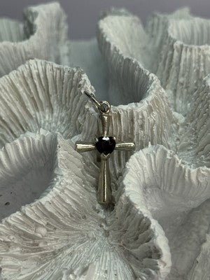 925 Sterling Silver Garnet Heart Cross Length 1.2 Inch