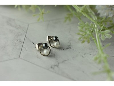 10K White Gold Pearls Earrings Italy