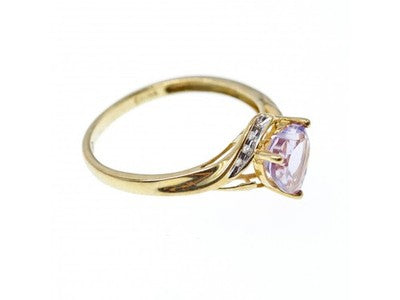 10K Yellow Gold Tourmaline & Diamonds Heart Ring Size 4.75