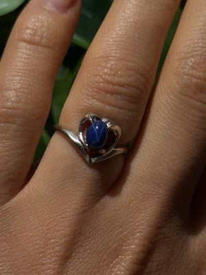 14K White Gold Blue Star Sapphire Heart Ring Size 5.5