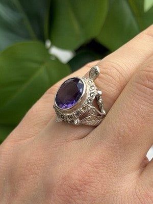 925 Sterling Silver Turtle Amethyst & Marcasite Ring Size 6