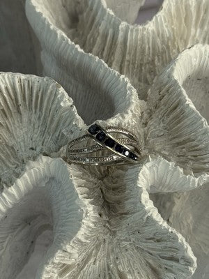 10K White Gold Sapphire & Diamond Ring Size 7