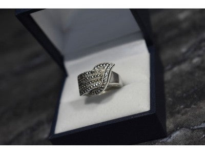 925 Sterling Silver Marcasites Ring Size 5.5