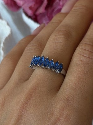 925 Sterling Silver Sapphire Ring Size 8