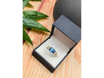 925 Sterling Silver Spinel & CZ Ring Size 9