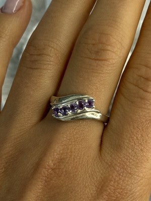 Elegant 925 Sterling Silver Amethyst Ring Size 9.5
