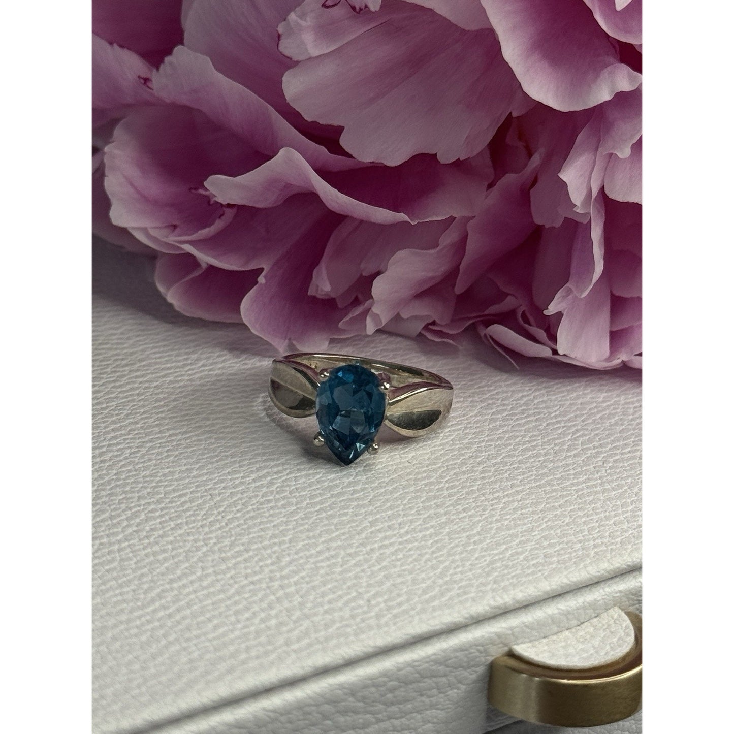 925 STERLING SILVER AQUAMARINE RING SIZE 7