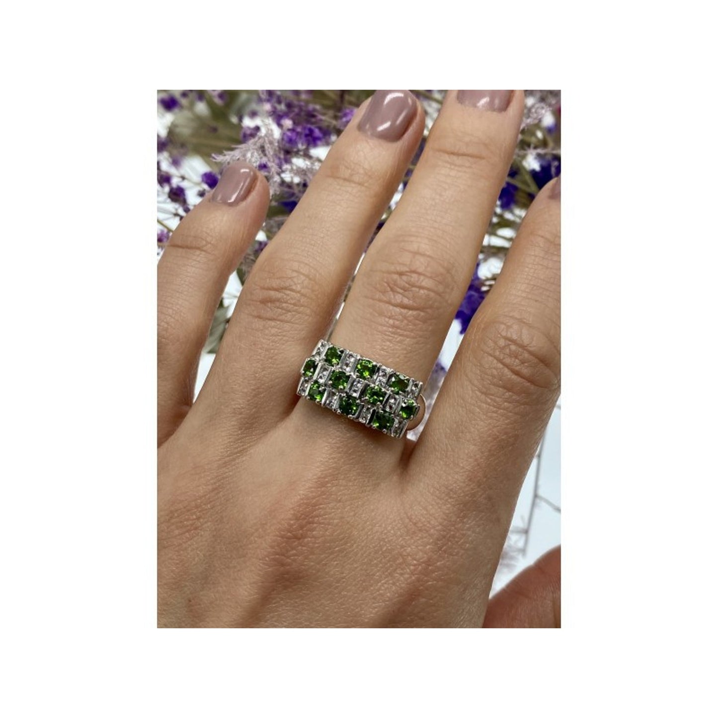925 STERLING SILVER PERIDOT & WHITE SPINEL RING SIZE 9